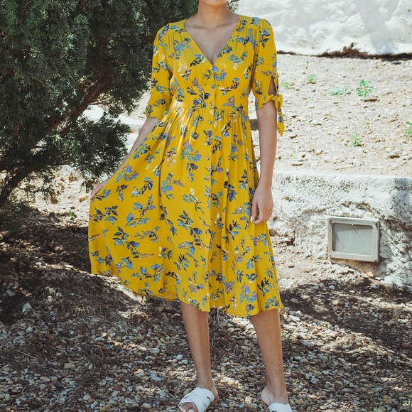 Mallory Button Down Midi Dress - Mustard - Picture 3 of 8